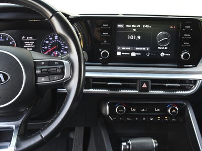 2021 Kia K5 - Photo 11
