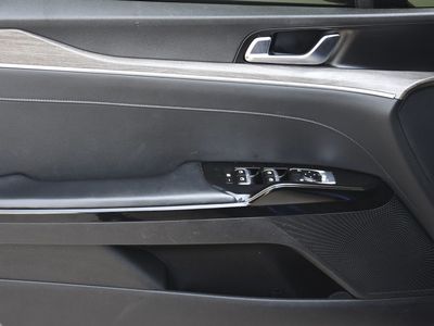 2021 Kia K5 - Photo 24