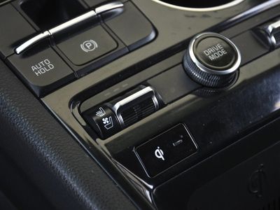 2021 Kia K5 - Photo 13