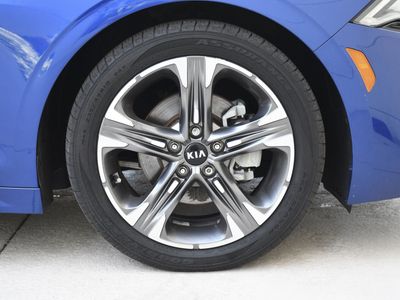 2021 Kia K5 - Photo 32