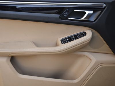 2019 Porsche Macan - Photo 23
