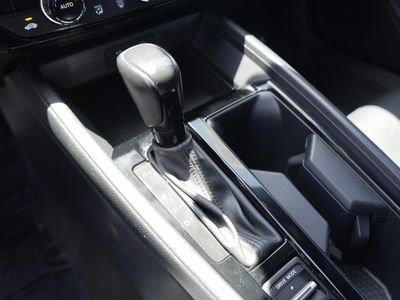 2023 Honda Accord Hybrid - Photo 13