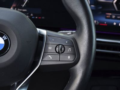 2025 BMW X1 - Photo 9