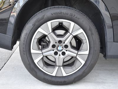 2025 BMW X1 - Photo 30