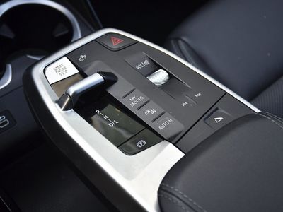 2025 BMW X1 - Photo 11