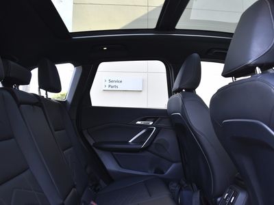 2025 BMW X1 - Photo 24