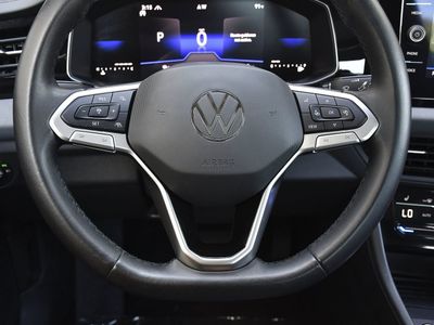 2025 Volkswagen Jetta - Photo 7