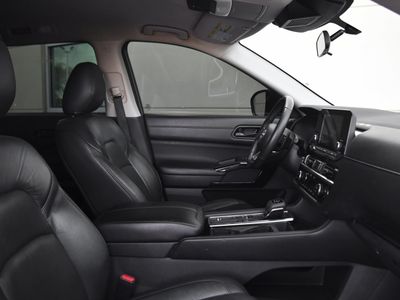 2023 Nissan Pathfinder - Photo 29