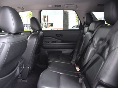 2023 Nissan Pathfinder - Photo 24