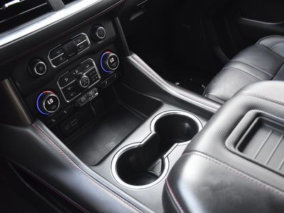 2023 Chevrolet Tahoe - Photo 12