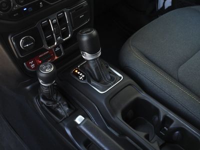 2024 Jeep Wrangler 4xe - Photo 12