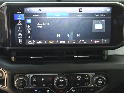 2024 Jeep Wrangler 4xe - Photo 15