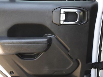 2024 Jeep Wrangler 4xe - Photo 25