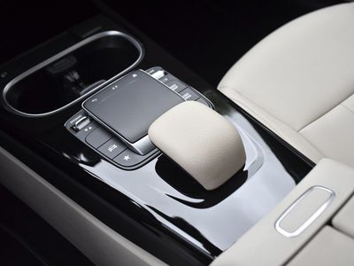 2022 Mercedes-Benz A-Class - Photo 12