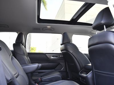 2025 INFINITI QX80 - Photo 28