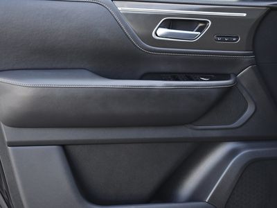 2025 INFINITI QX80 - Photo 23