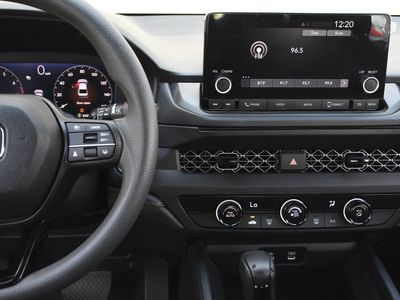 2023 Honda Accord Sedan - Photo 11