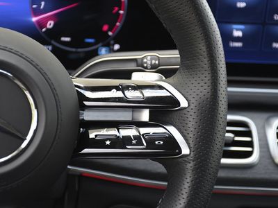 2026 Mercedes-Benz GLS - Photo 9