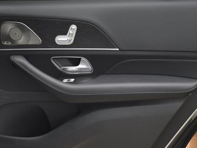 2026 Mercedes-Benz GLS - Photo 32