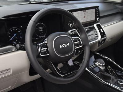 2023 Kia Sorento - Photo 21
