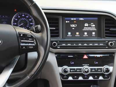 2020 Hyundai Elantra - Photo 11