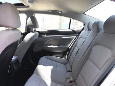 2020 Hyundai Elantra - Photo 21