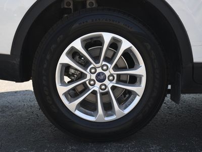 2022 Ford Escape - Photo 30
