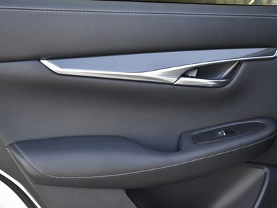 2025 INFINITI QX50 - Photo 23