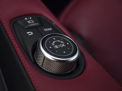 2025 INFINITI QX50 - Photo 13