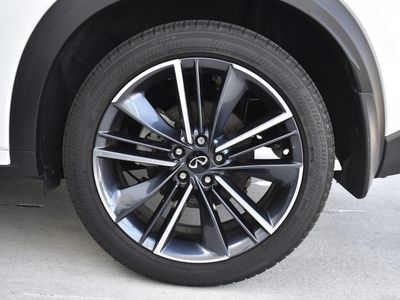 2025 INFINITI QX50 - Photo 30