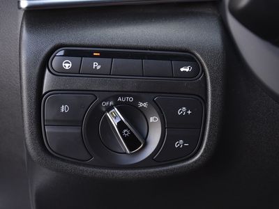 2025 INFINITI QX50 - Photo 18