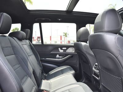 2025 Mercedes-Benz GLS - Photo 28