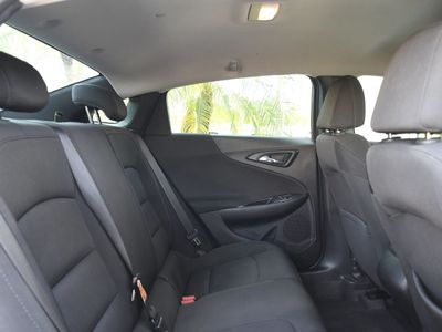 2019 Chevrolet Malibu - Photo 24