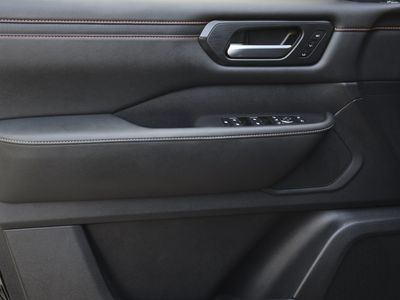 2025 Nissan Armada - Photo 26