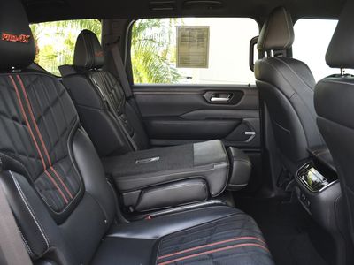 2025 Nissan Armada - Photo 30