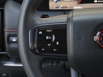 2025 Nissan Armada - Photo 8