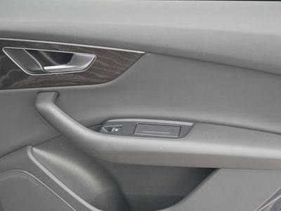 2022 Audi Q7 - Photo 24