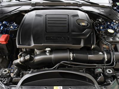 2022 Jaguar XF — photo 34 view