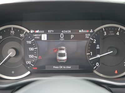 2022 Jaguar XF — photo 11 view