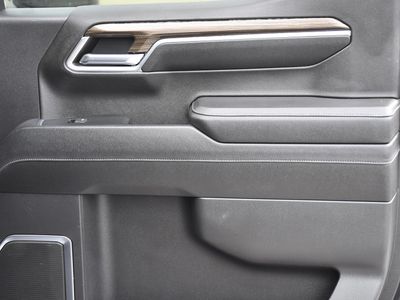2023 Chevrolet Silverado 1500 — photo 25 view