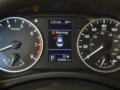 2021 Nissan Sentra - Photo 10
