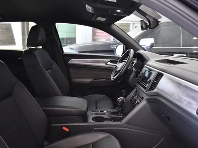 2023 Volkswagen Atlas Cross Sport - Photo 23