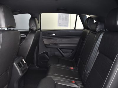 2023 Volkswagen Atlas Cross Sport - Photo 19