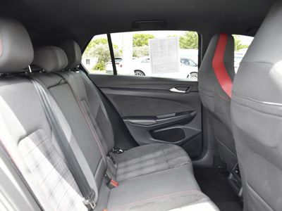 2024 Volkswagen Golf GTI - Photo 24