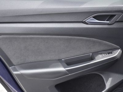 2024 Volkswagen Golf GTI - Photo 23