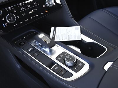 2026 INFINITI QX60 - Photo 12