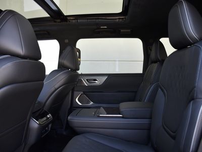 2026 INFINITI QX80 - Photo 26