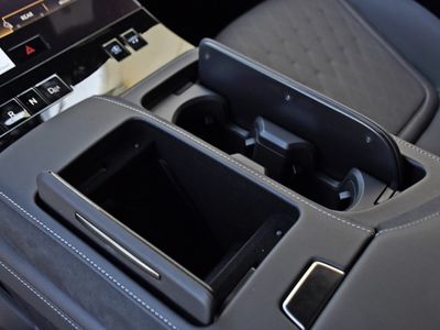 2026 INFINITI QX80 - Photo 13