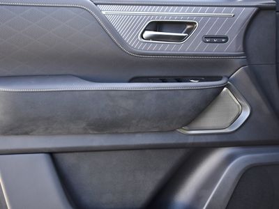 2026 INFINITI QX80 - Photo 25