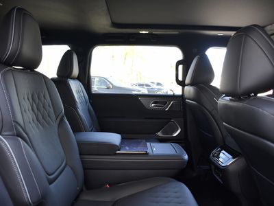 2026 INFINITI QX80 - Photo 29